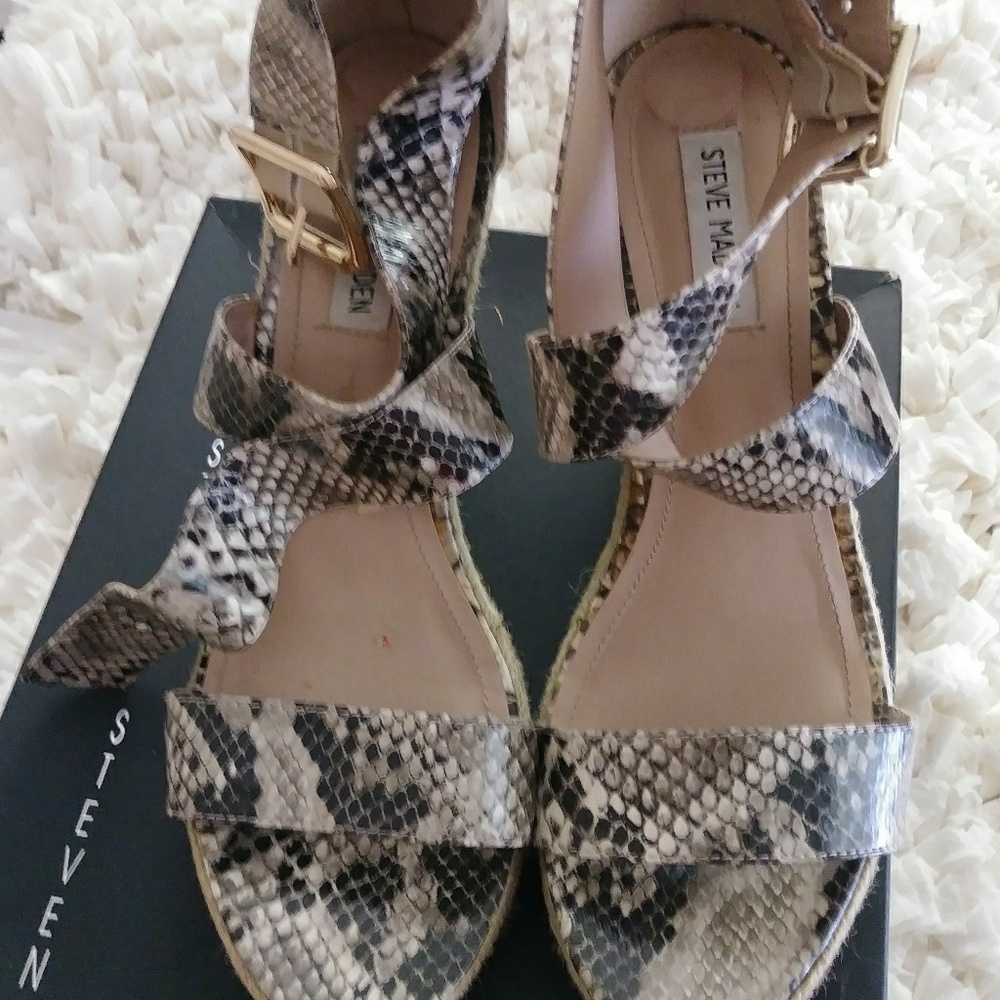 Steve Madden Snakeskin Wedges